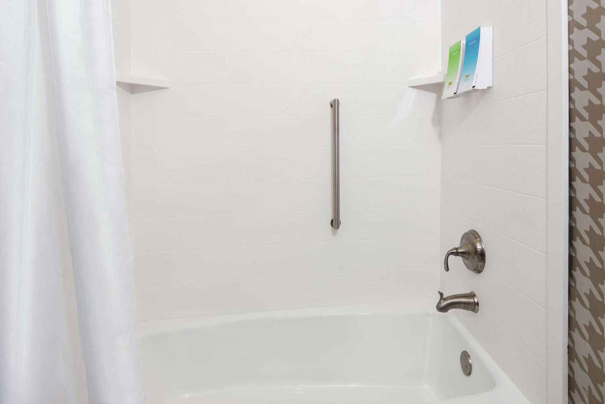 Home2 Suites By Hilton Orlando Near Ucf Alafaya Bagian luar foto